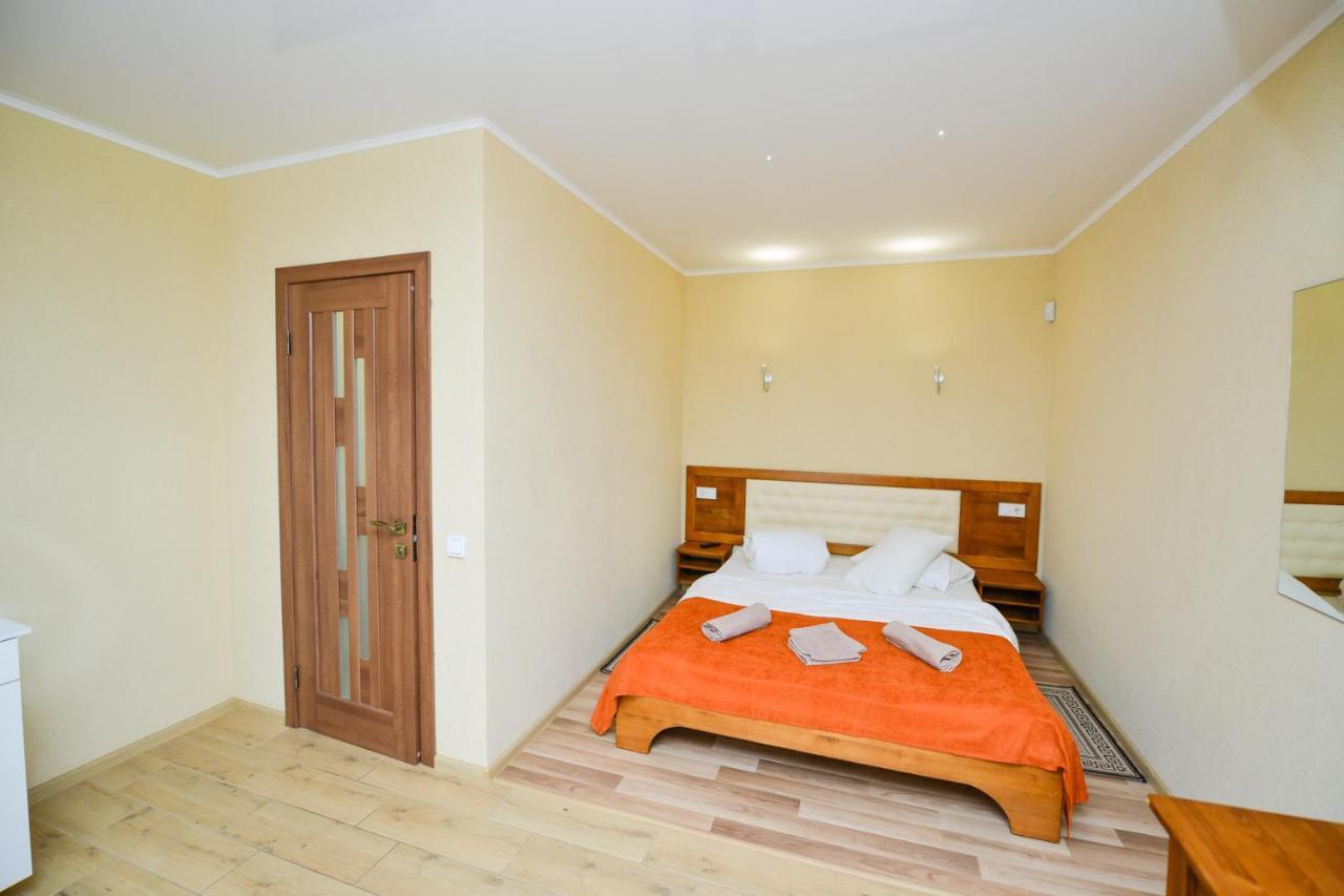 Forest Hotel Polis'ke Esterno foto